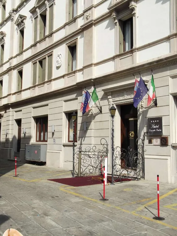Hotel Grande Italia — hoofdfoto