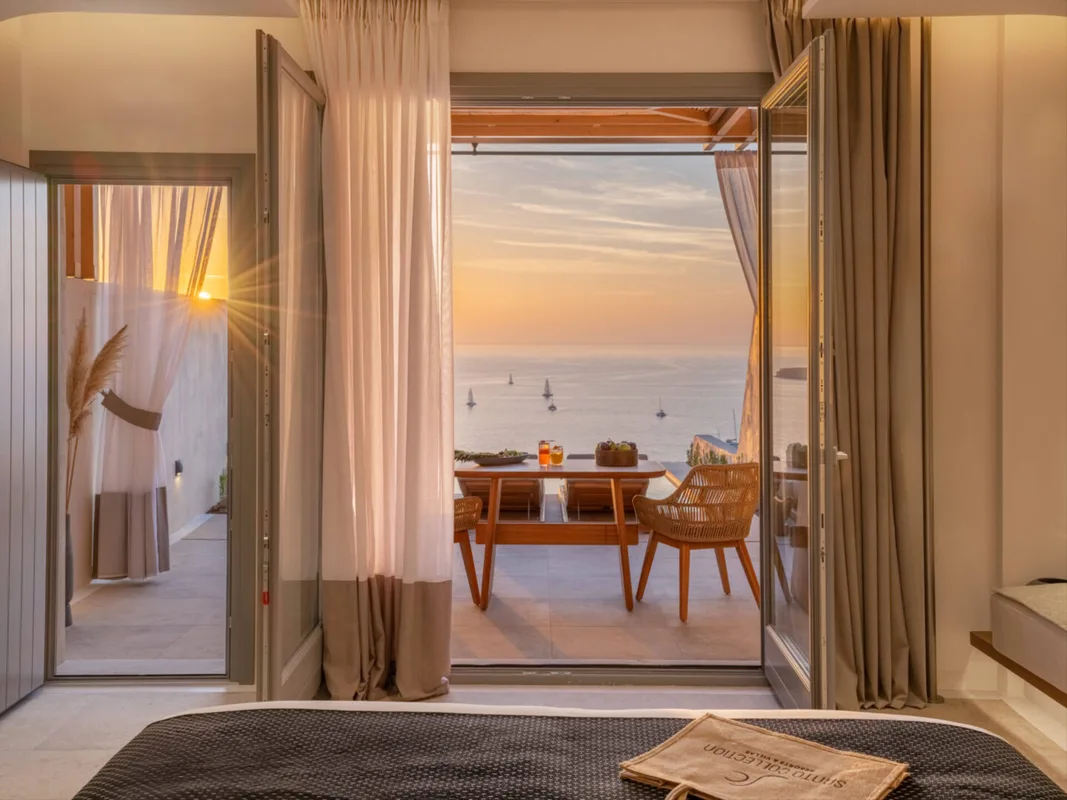 Santo Mine Oia Suites — hoofdfoto