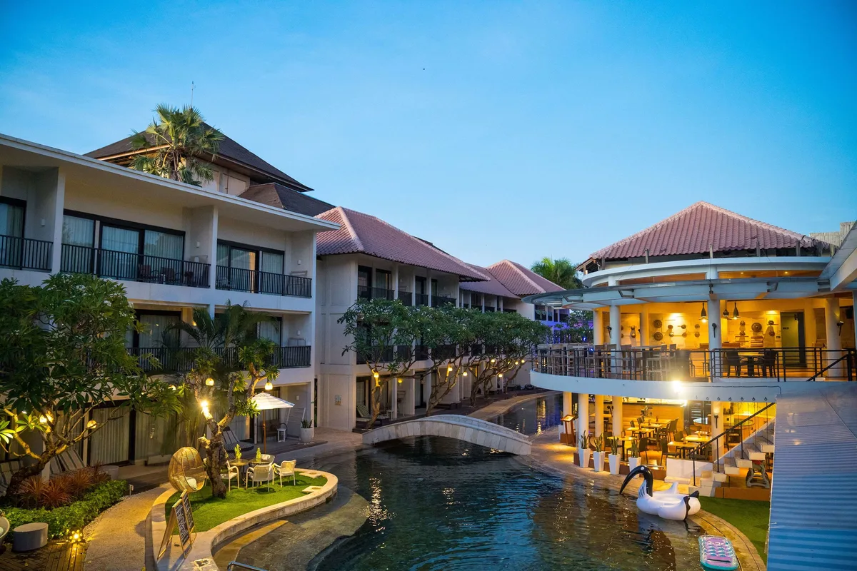 Away Bali Legian Camakila — hoofdfoto