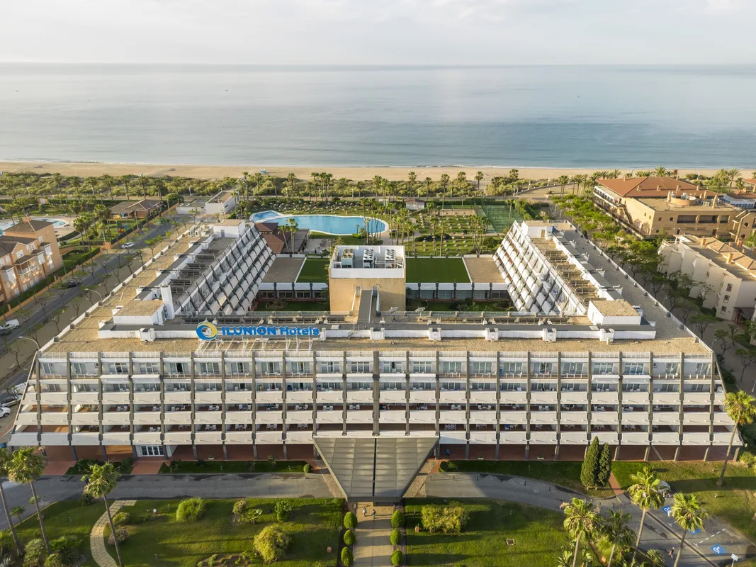 Hotel ILUNION Istlantilla — hoofdfoto