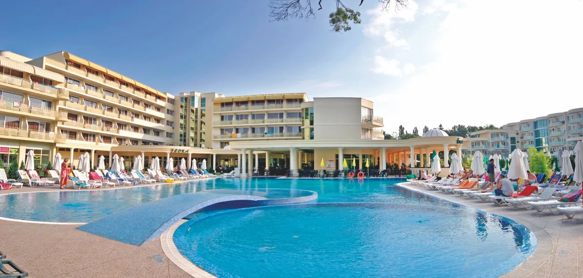 Grand Hotel Sunny Beach — hoofdfoto