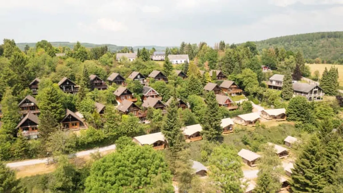 Arden Parks Petite Suisse — hoofdfoto