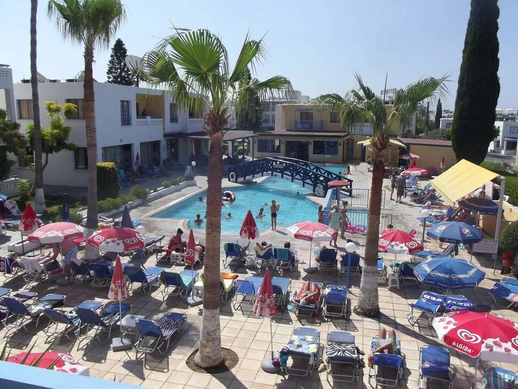 Kefalonitis Hotel Appartementen — hoofdfoto