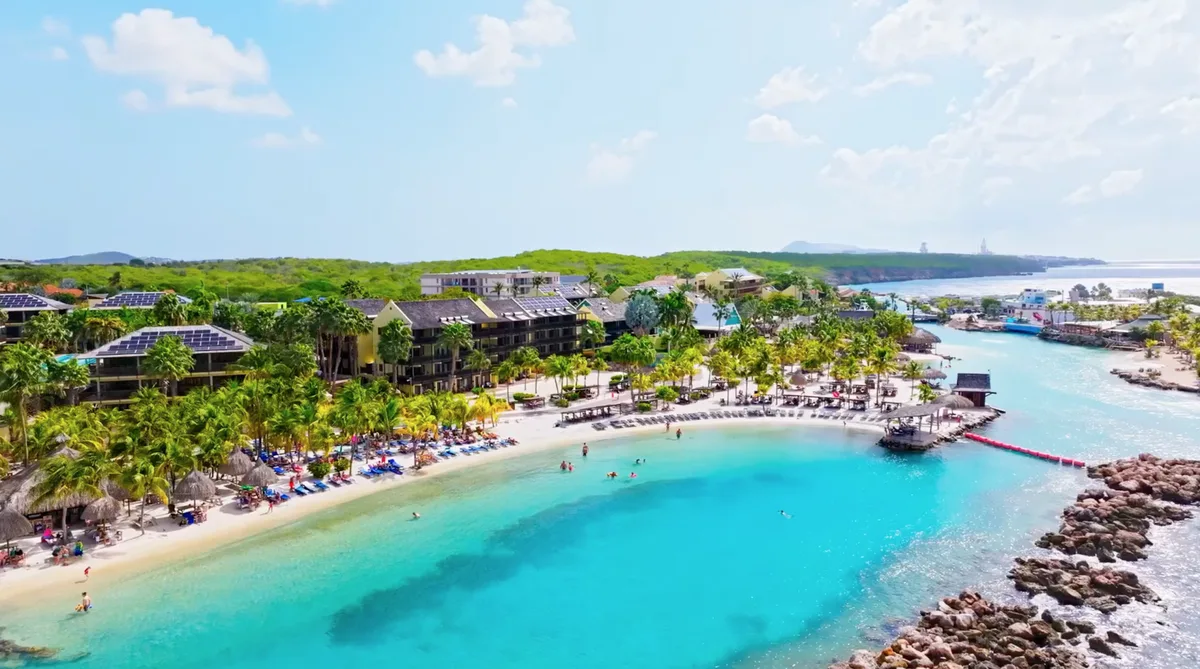 LionsDive Beach Resort — hoofdfoto
