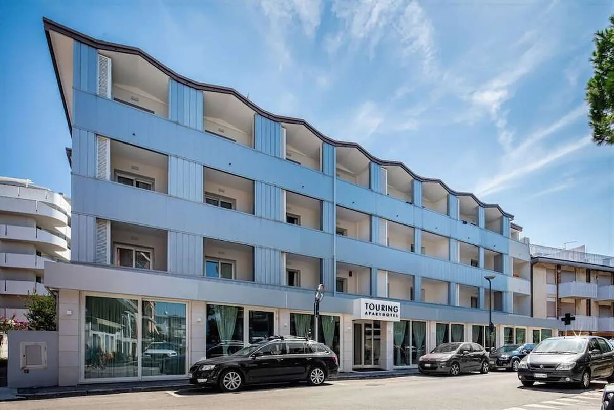 Touring Aparthotel — hoofdfoto