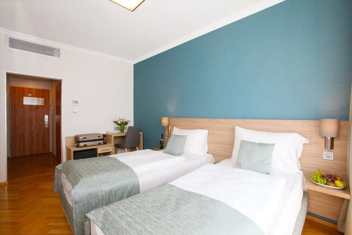 Medos Hotel Budapest — hoofdfoto