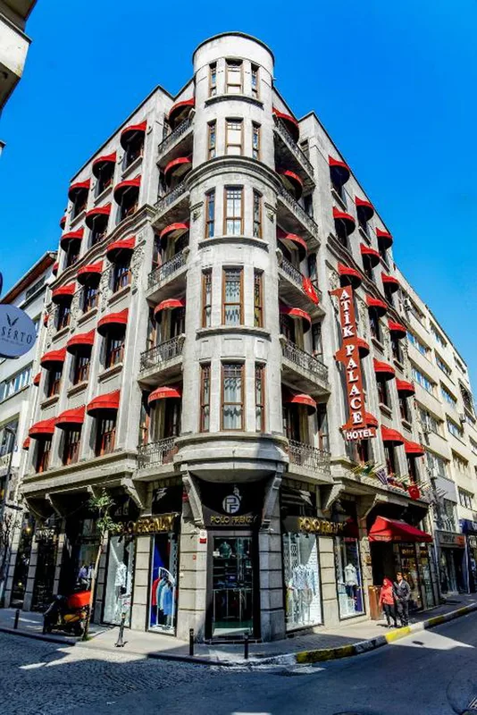Atik Palace — hoofdfoto
