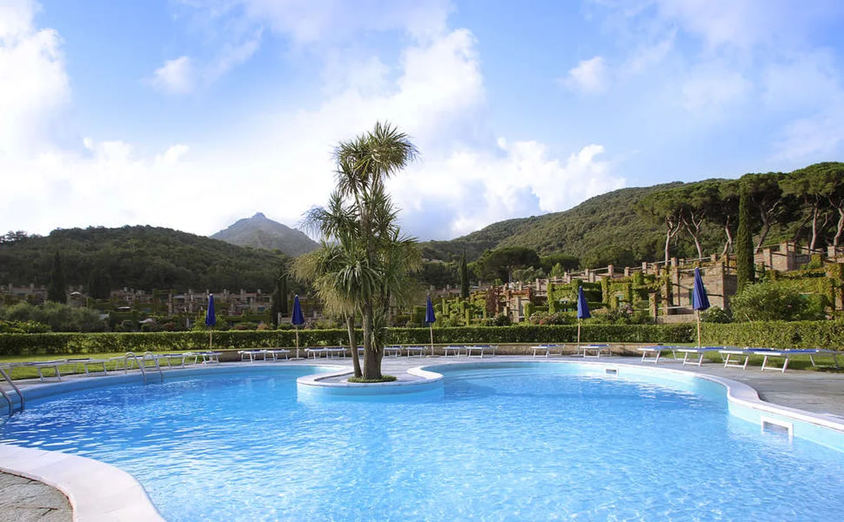 Hotel & Resort Sant'Anna del Volterraio — hoofdfoto