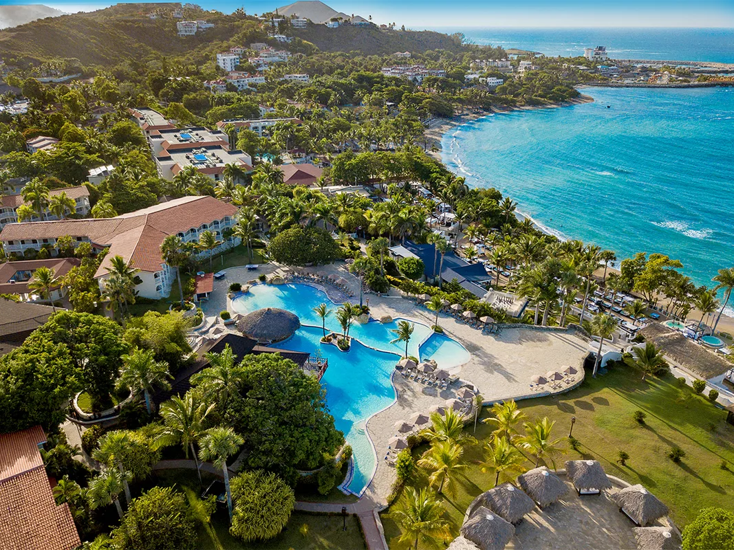 Lifestyle Tropical Beach Resort & Spa — hoofdfoto