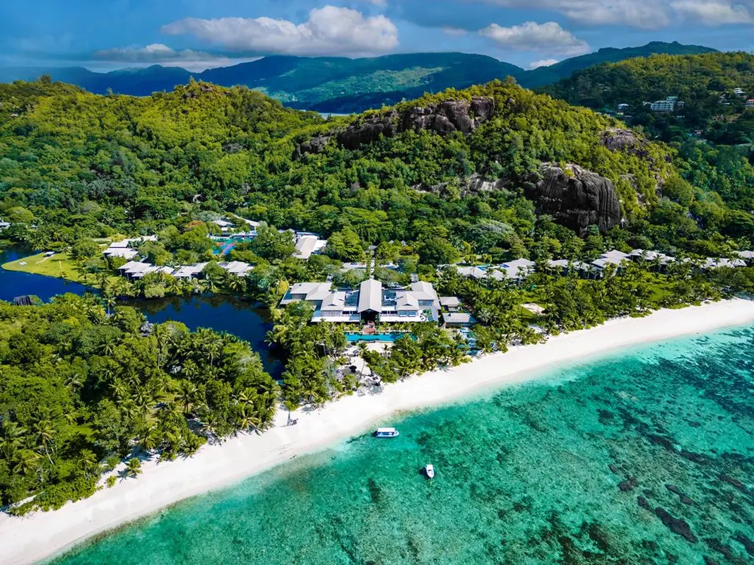 Kempinski Seychelles Resort — hoofdfoto