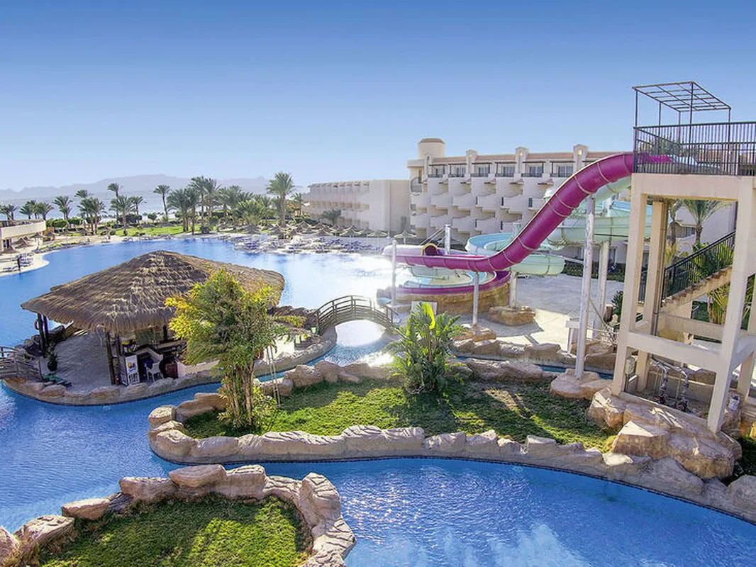 V Grand Beach Resort Sahl Hasheesh, hoofdfoto