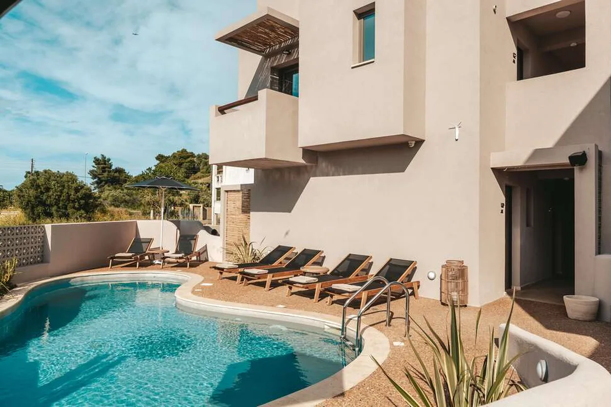 Amoessa Polychrono Suites & Rooms — hoofdfoto