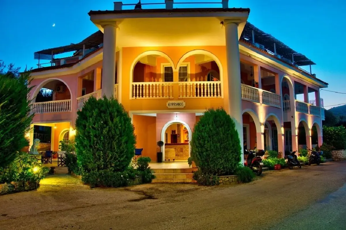 Villa Kyprianos — hoofdfoto