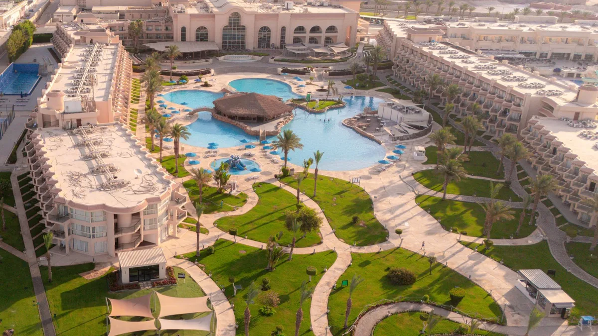 Pyramisa Beach Resort Sahl Hasheesh — hoofdfoto