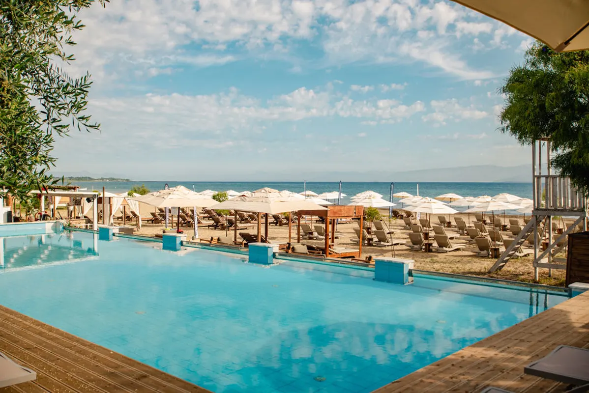 Cavomarina Beach — hoofdfoto