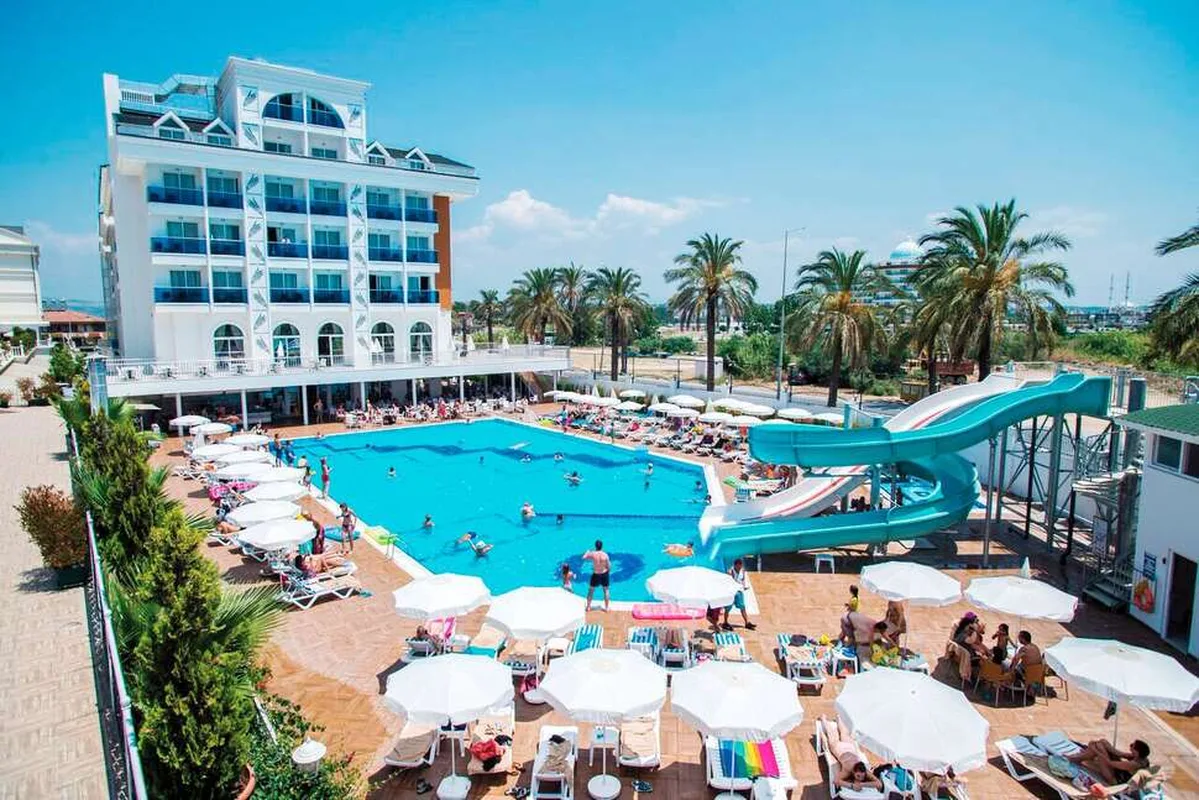 Palm World Resort & Spa — hoofdfoto