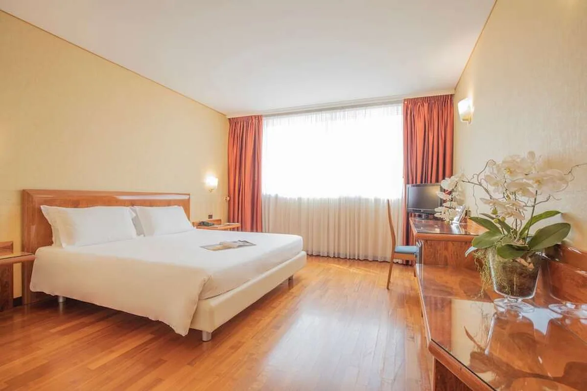 Montresor Hotel Tower — hoofdfoto