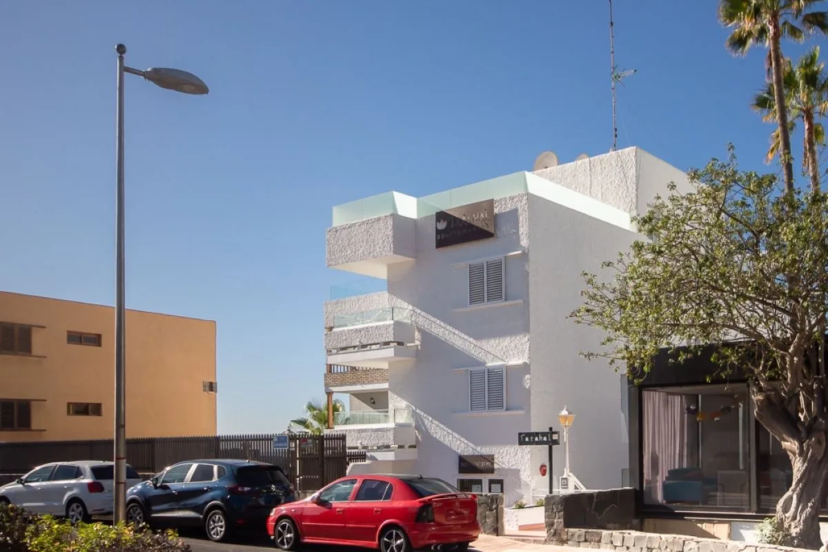Apartamentos Tarahal — hoofdfoto