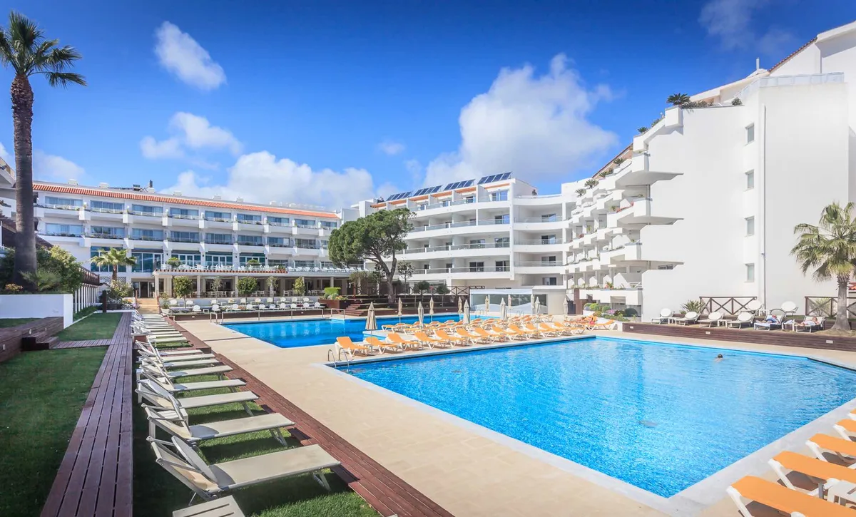 Aqualuz Lagos by The Editory — hoofdfoto