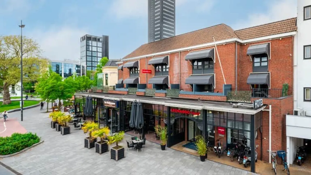Leonardo Oranje Hotel Leeuwarden — hoofdfoto