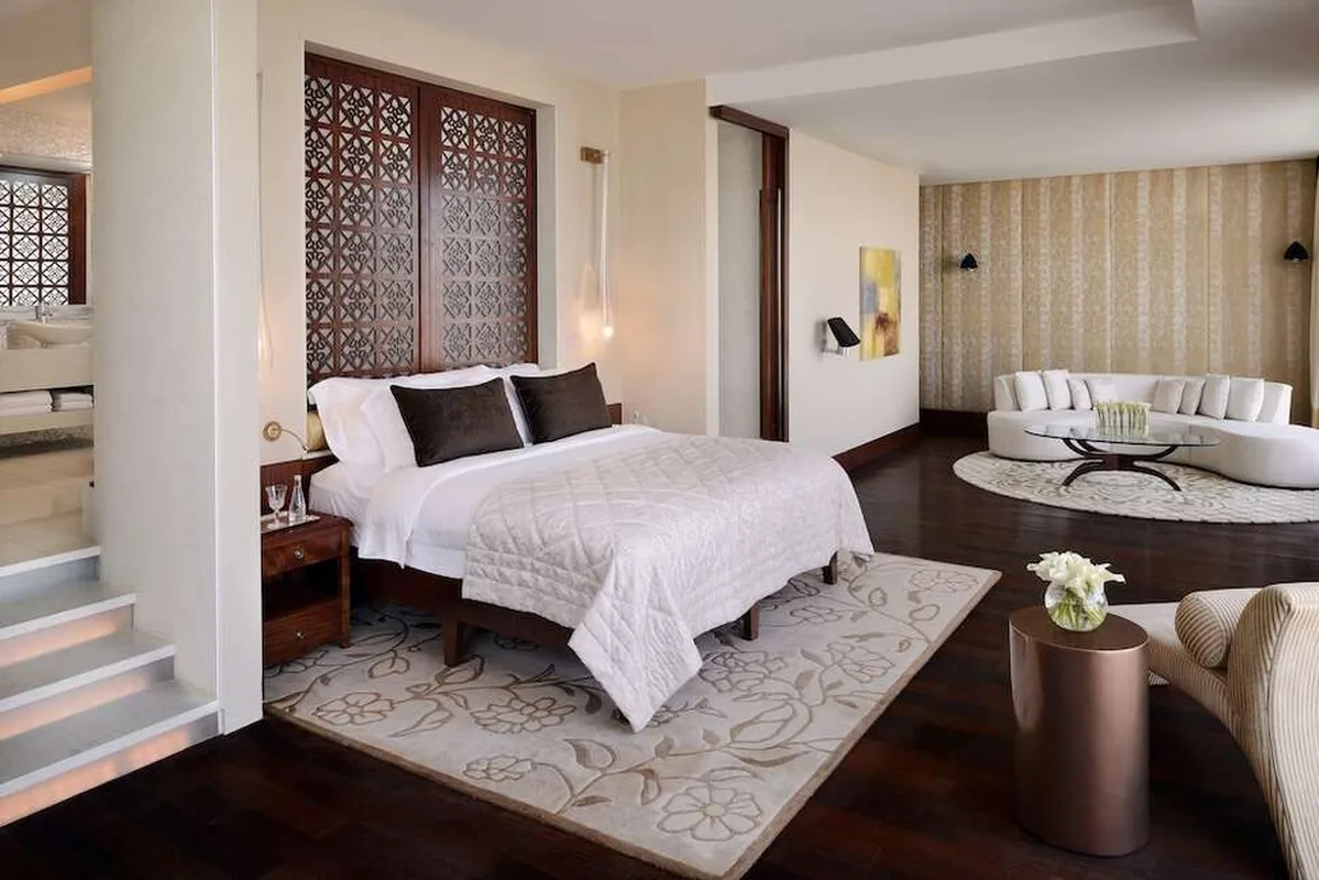 The H Hotel Dubai — hoofdfoto