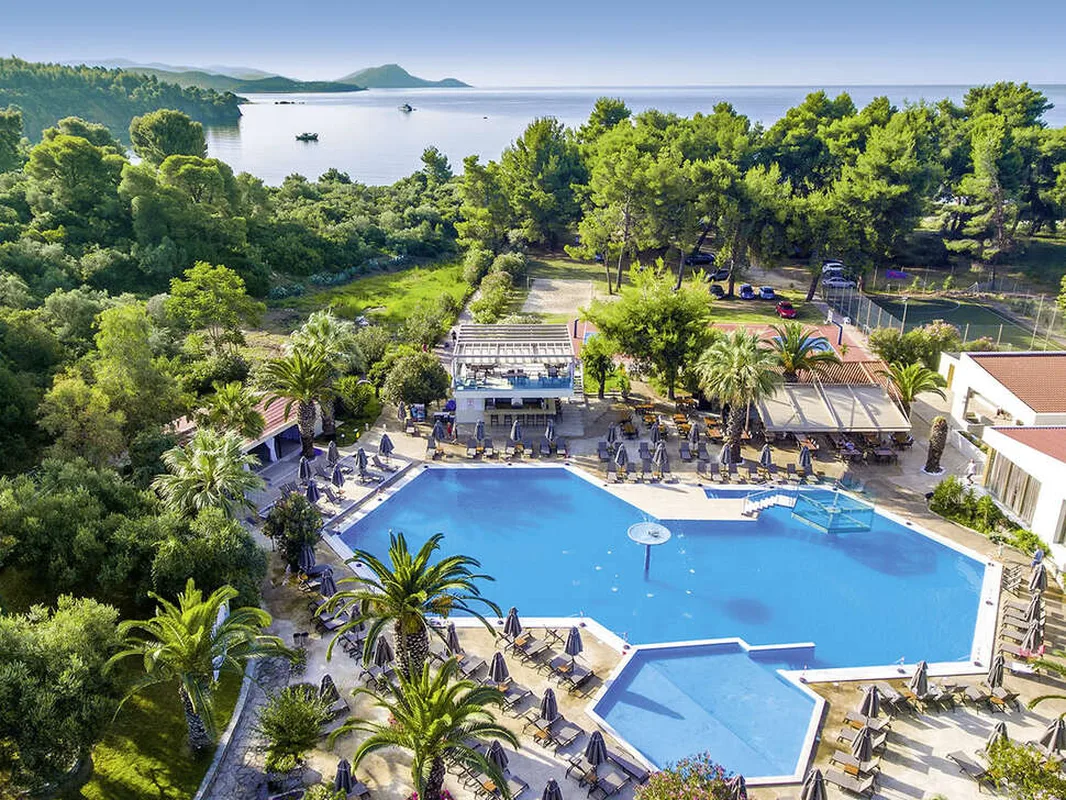 Poseidon Hotel Sea Resort — hoofdfoto