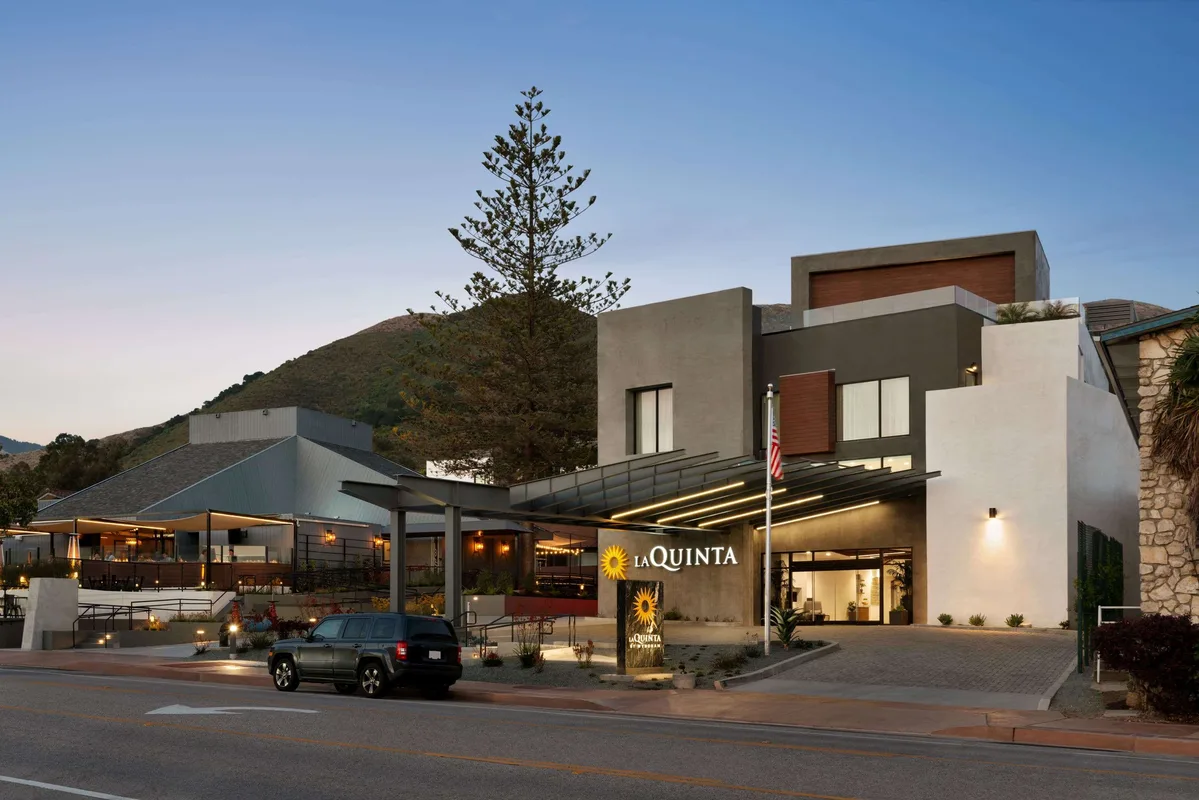 La Quinta Inn & Suites by Wyndham San Luis Obispo Downtown — hoofdfoto