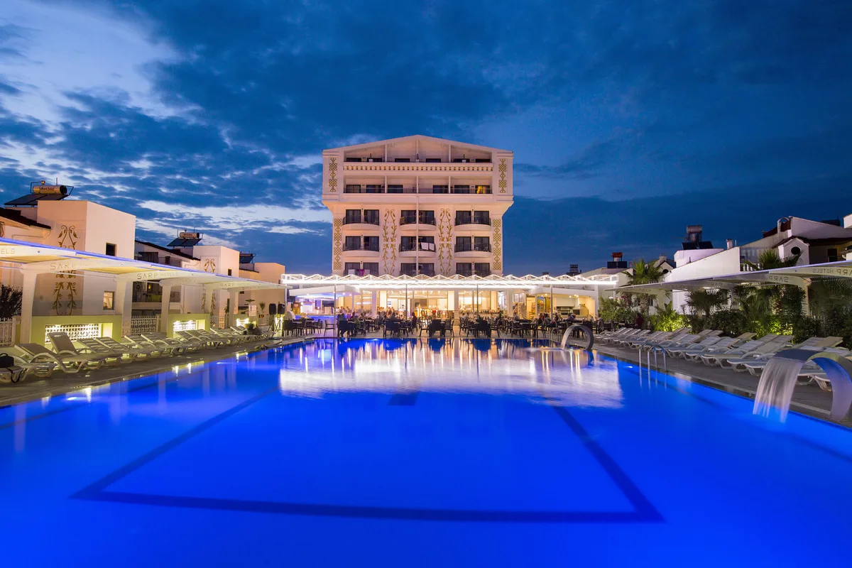 Maya World Park Hotel — hoofdfoto