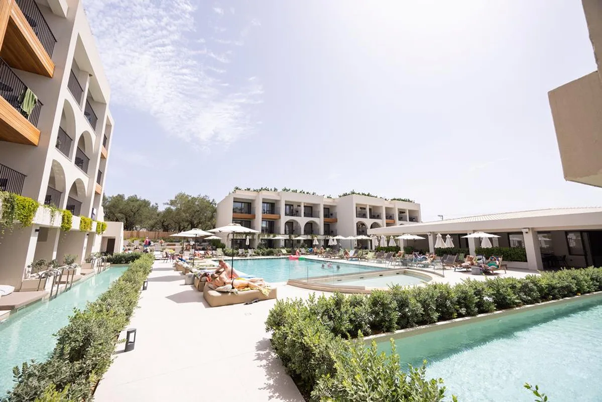 Planos Villa — hoofdfoto