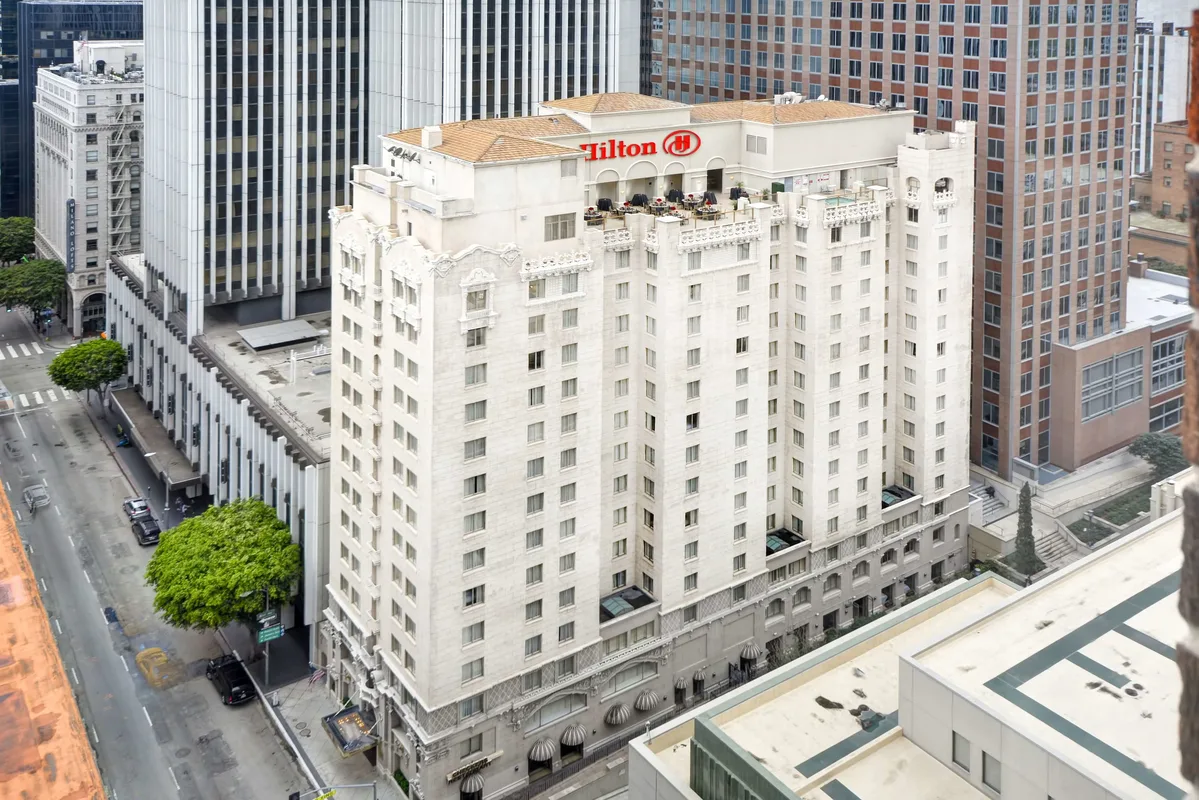 Hilton Checkers Los Angeles — hoofdfoto