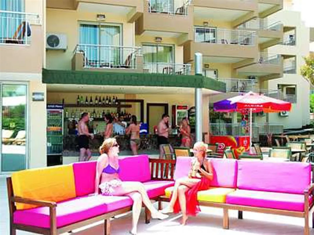 Viking Nona Beach Hotel — hoofdfoto