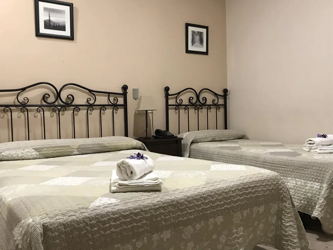 Hostal El Pilar — hoofdfoto