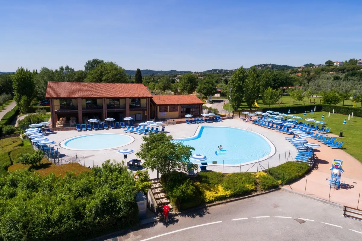 Camping Piantelle — hoofdfoto