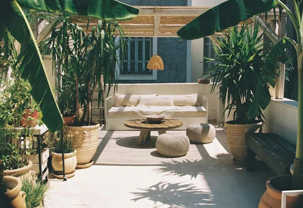 Shila Athens — hoofdfoto
