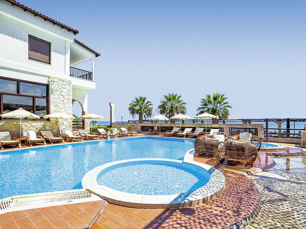 Xenios Possidi Paradise Hotel — hoofdfoto