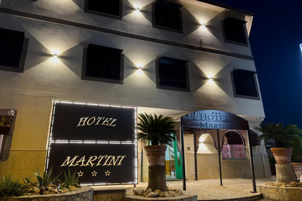 Hotel Martini, hoofdfoto