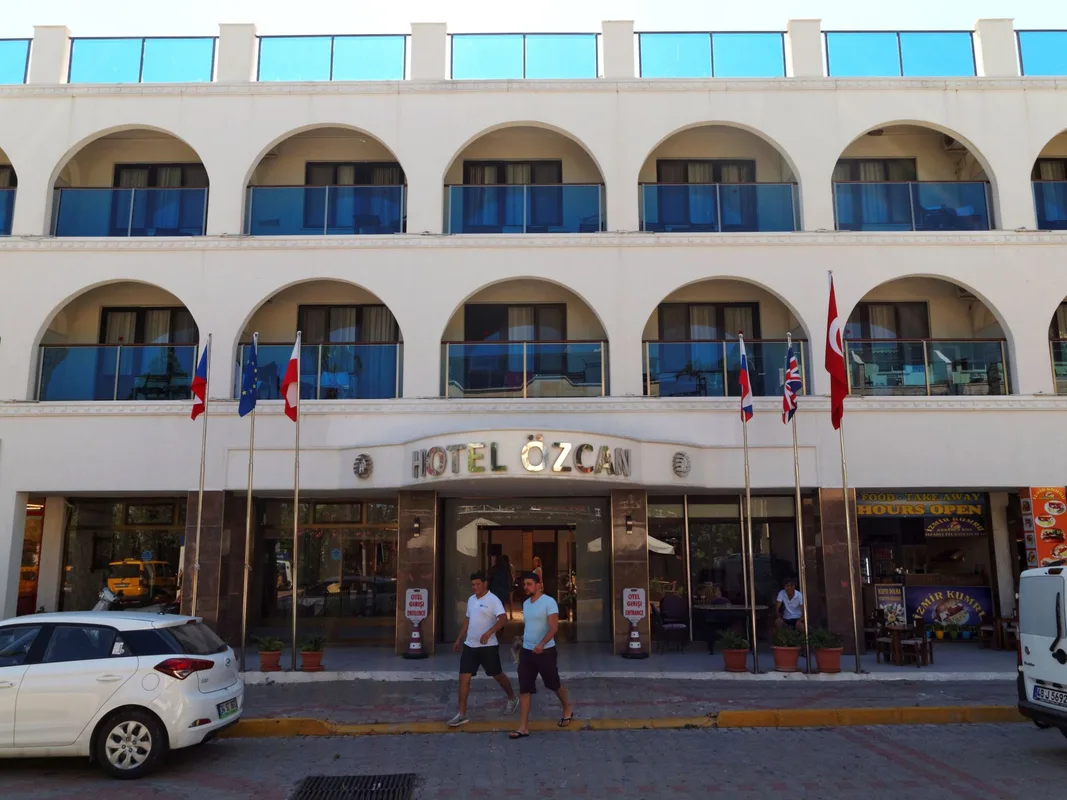 Özcan Beach Hotel — hoofdfoto