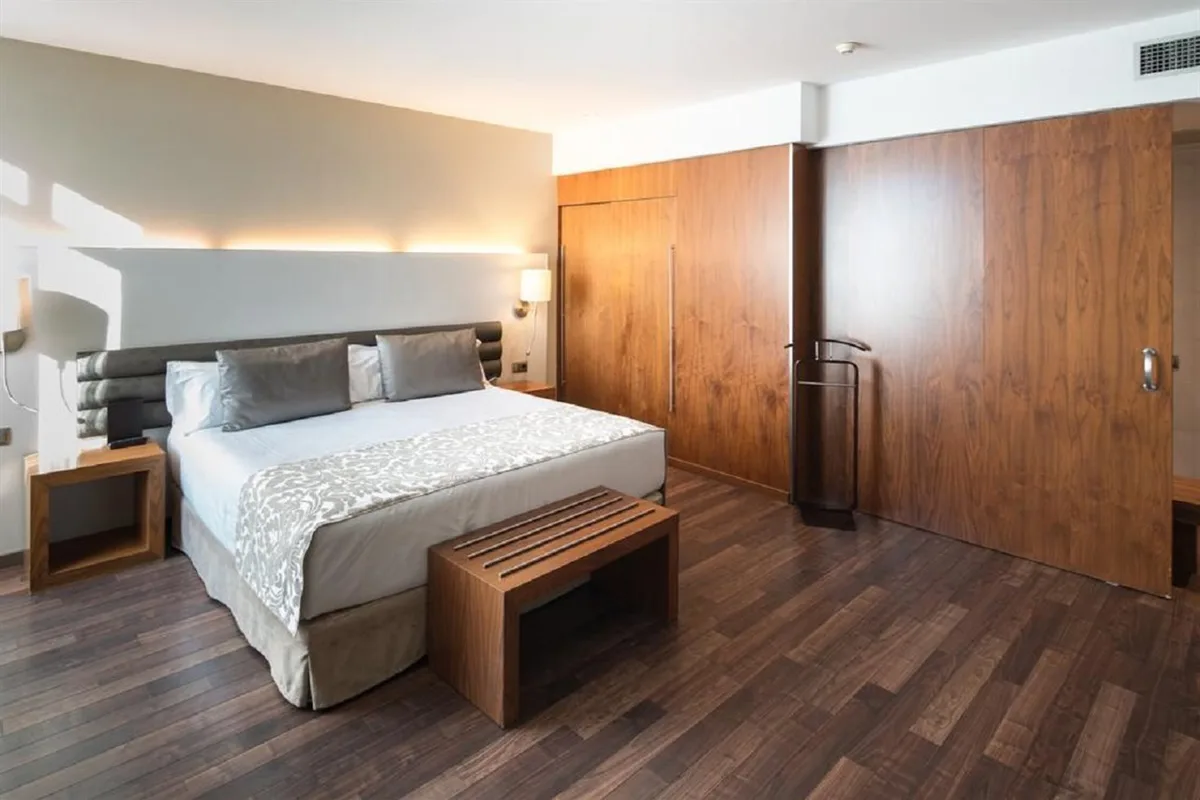 Hotel Catalonia Ramblas — hoofdfoto