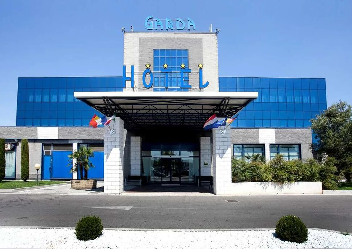 Garda Hotel — hoofdfoto