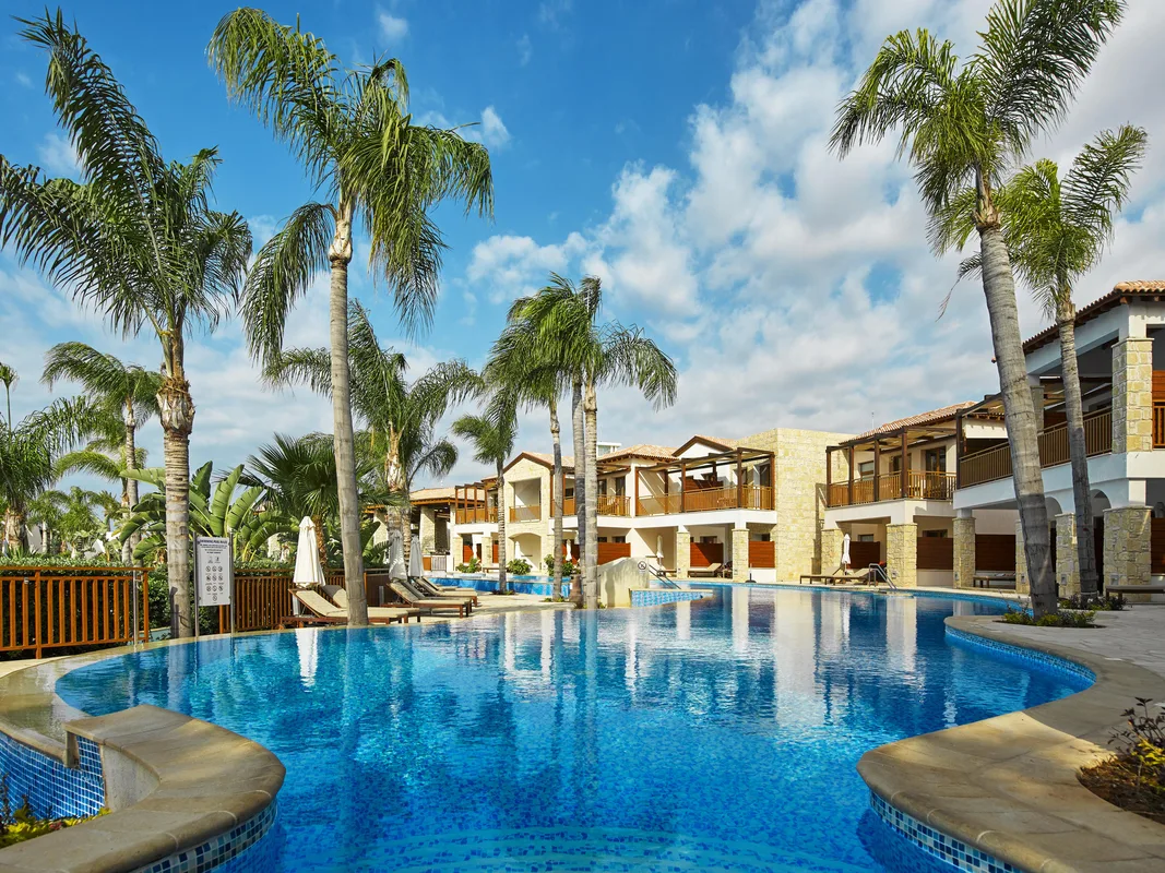 Hotel Olympic Lagoon Resort — hoofdfoto