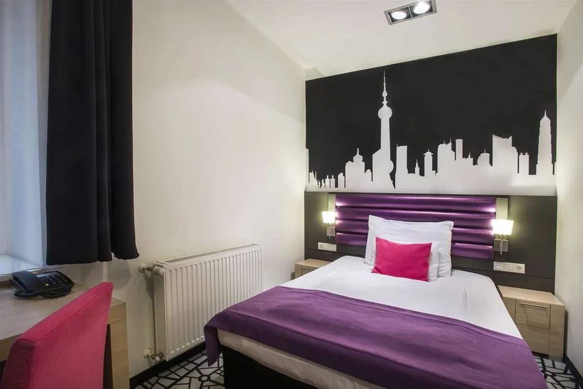 Cosmo City Hotel — hoofdfoto