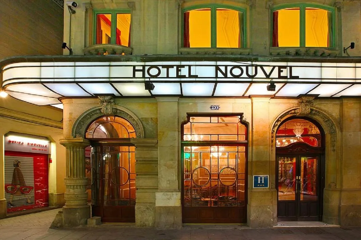 Nouvel — hoofdfoto