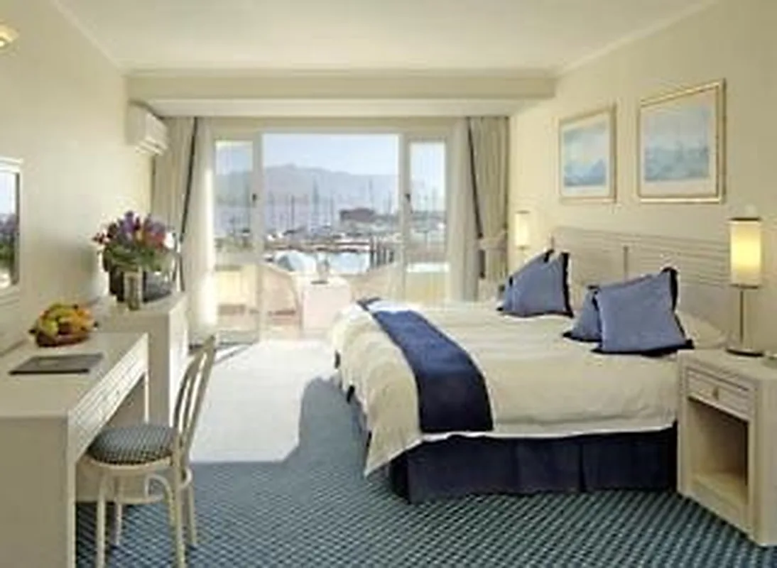 Simon’s Town Quayside Hotel — hoofdfoto