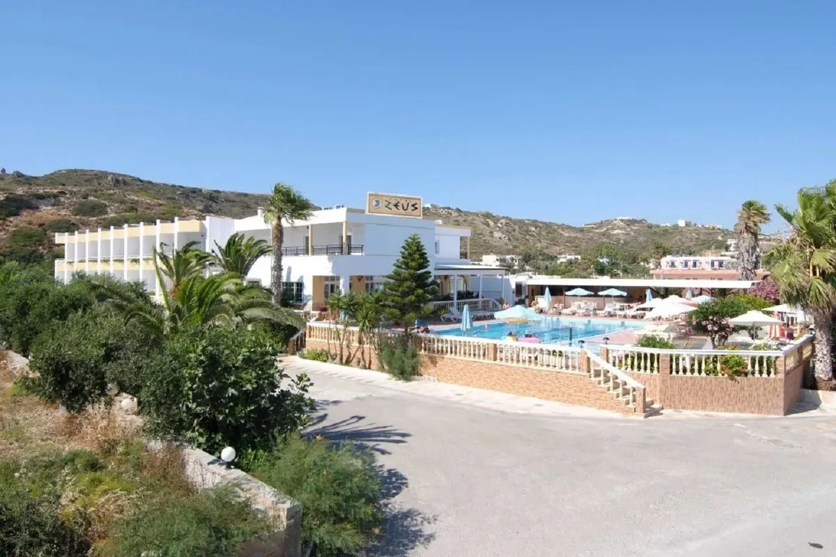 Zeus Hotel — hoofdfoto