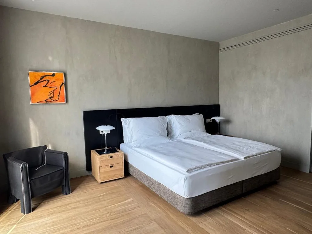 Alma Barcelona, hoofdfoto