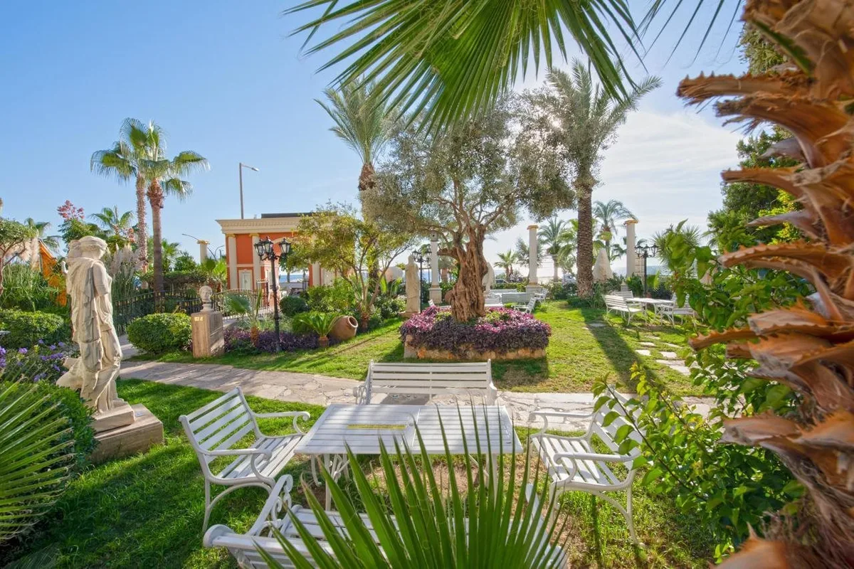Antique Roman Palace Museum Hotel — hoofdfoto