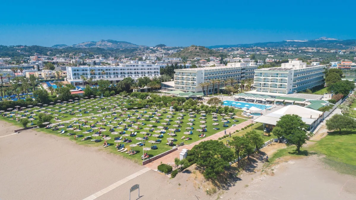 Apollo Beach Hotel — hoofdfoto
