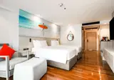 Radisson RED Phuket Patong Beach foto 12