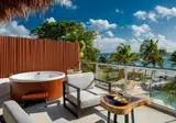 The Beachfront by The Fives Hotels foto 28