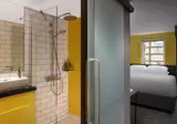 KM Hotel foto 2